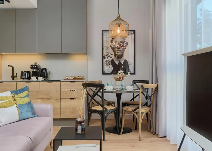 Lux Apartment Plac Wolnosci 6 In Poznan Old Town By Renters Prestige