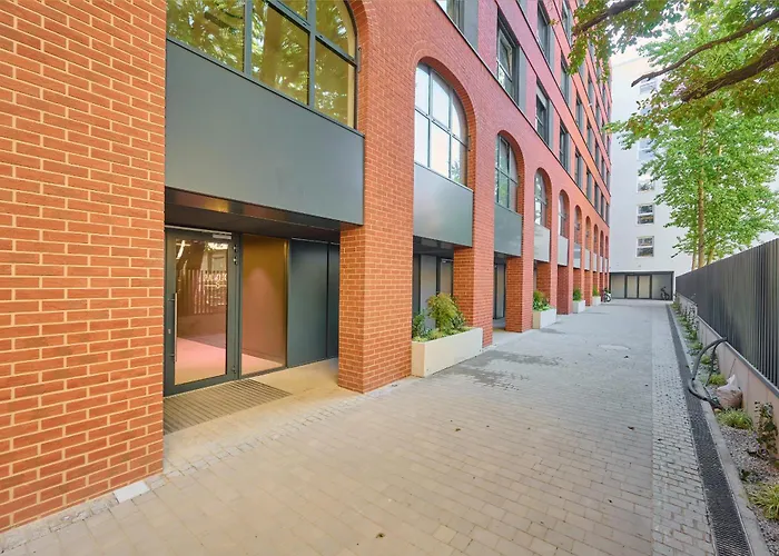 Lux Apartment Plac Wolnosci 6 In Poznan Old Town By Renters Prestige