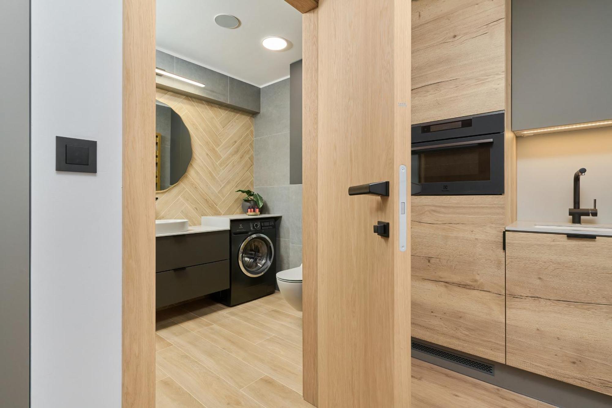 Apartment Lux Plac Wolnosci 6 In Old Town By Renters Prestige