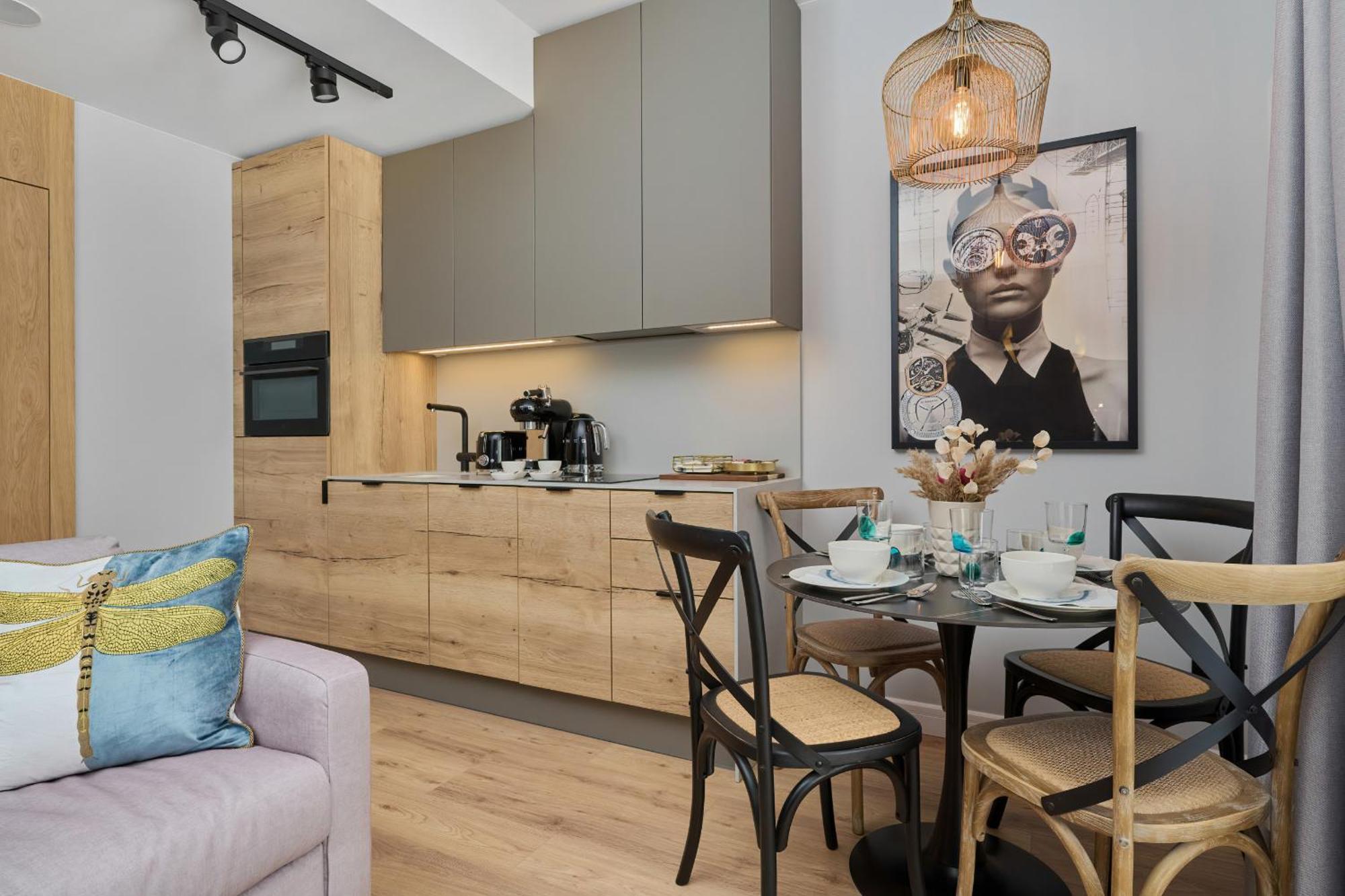 Apartment Lux Plac Wolnosci 6 In Old Town By Renters Prestige *